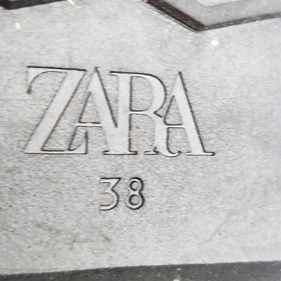 Zara Boys 5.5 - 6.5 38 EUR  Navy Blue Leather Rubber Water Resistant Boots - Picture 5 of 6